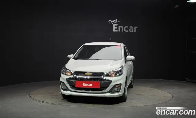 Chevrolet Spark 2021 1.0 автомат (гидро), миниатюра 3