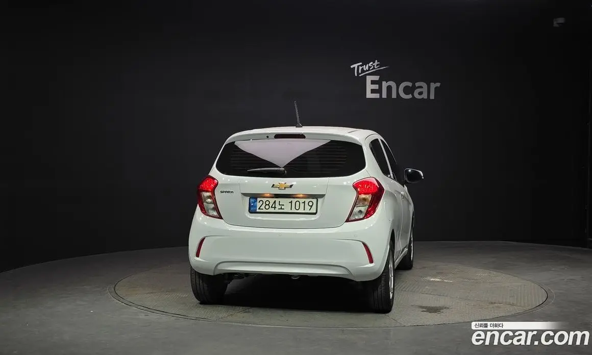 Chevrolet Spark 2021 1.0 автомат (гидро), фото 4