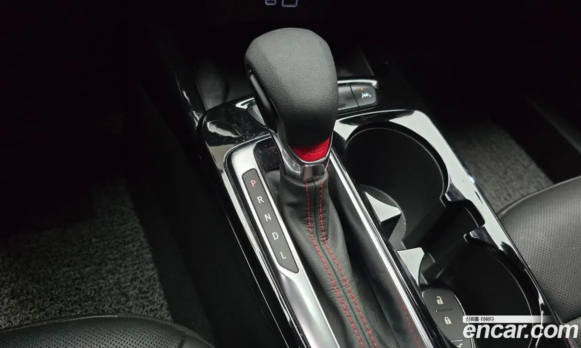 Chevrolet Trax 2023 1.2 автомат (гидро), фото 12