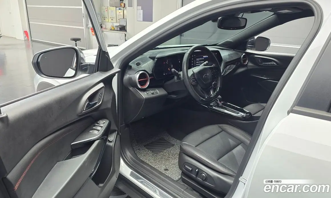 Chevrolet Trax 2023 1.2 автомат (гидро), фото 13