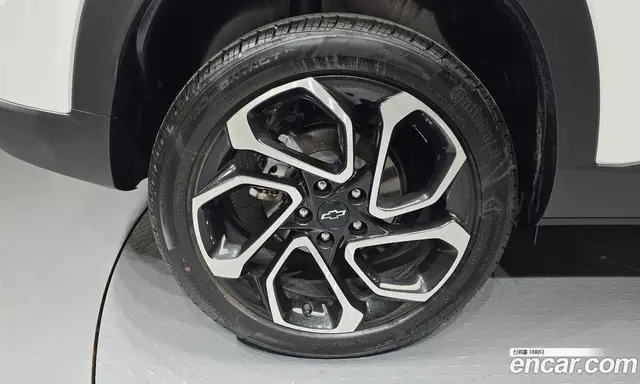Chevrolet Trax 2023 1.2 автомат (гидро), миниатюра 5