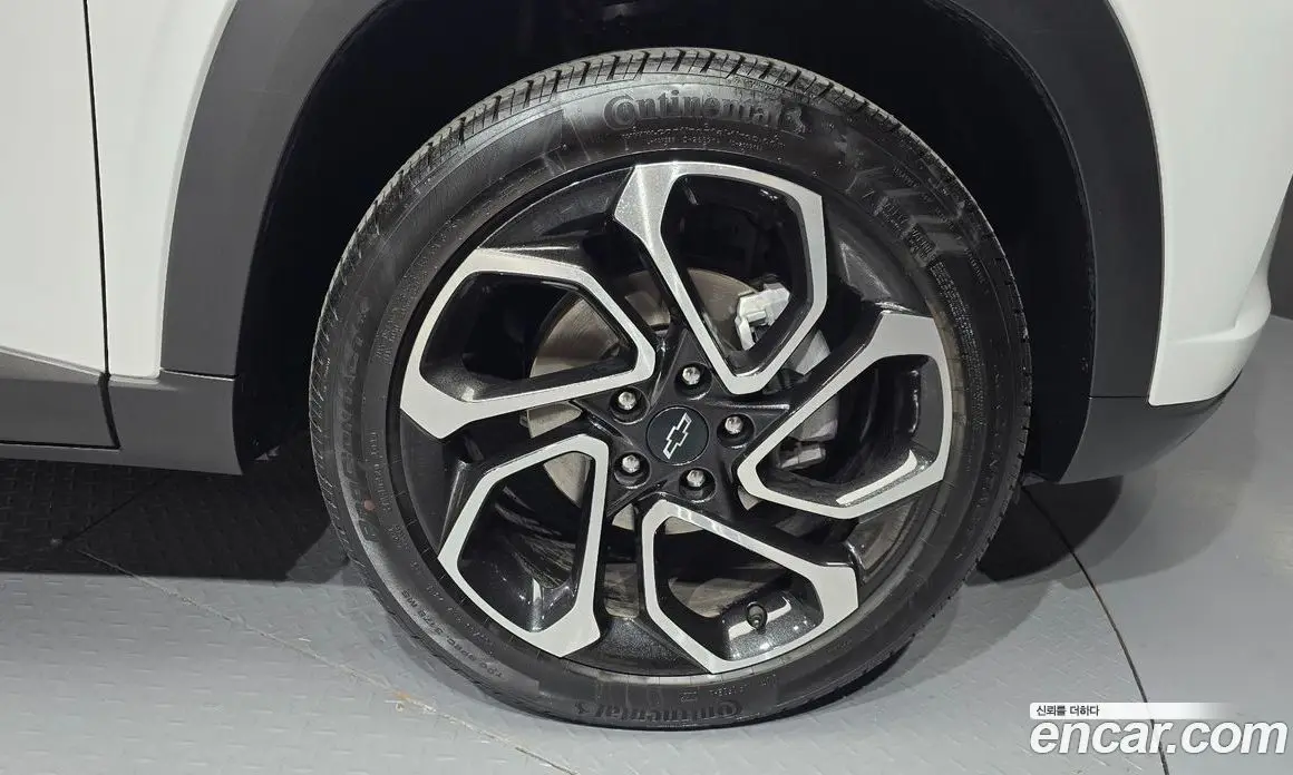 Chevrolet Trax 2023 1.2 автомат (гидро), фото 7