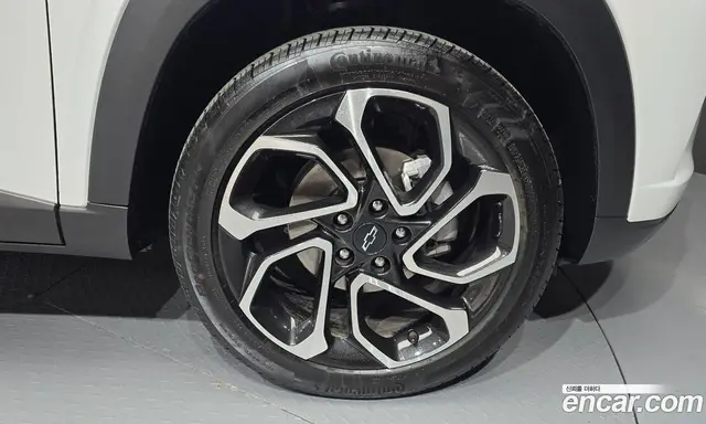 Chevrolet Trax 2023 1.2 автомат (гидро), миниатюра 7