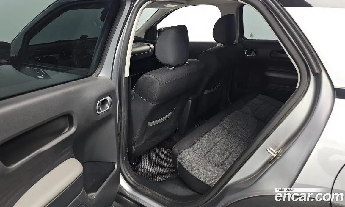 Citroen C4 Cactus 2018 1.6 автомат (гидро), фото 12