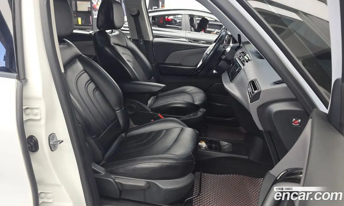 Citroen C4 Picasso 2018 1.6 автомат (гидро), фото 17