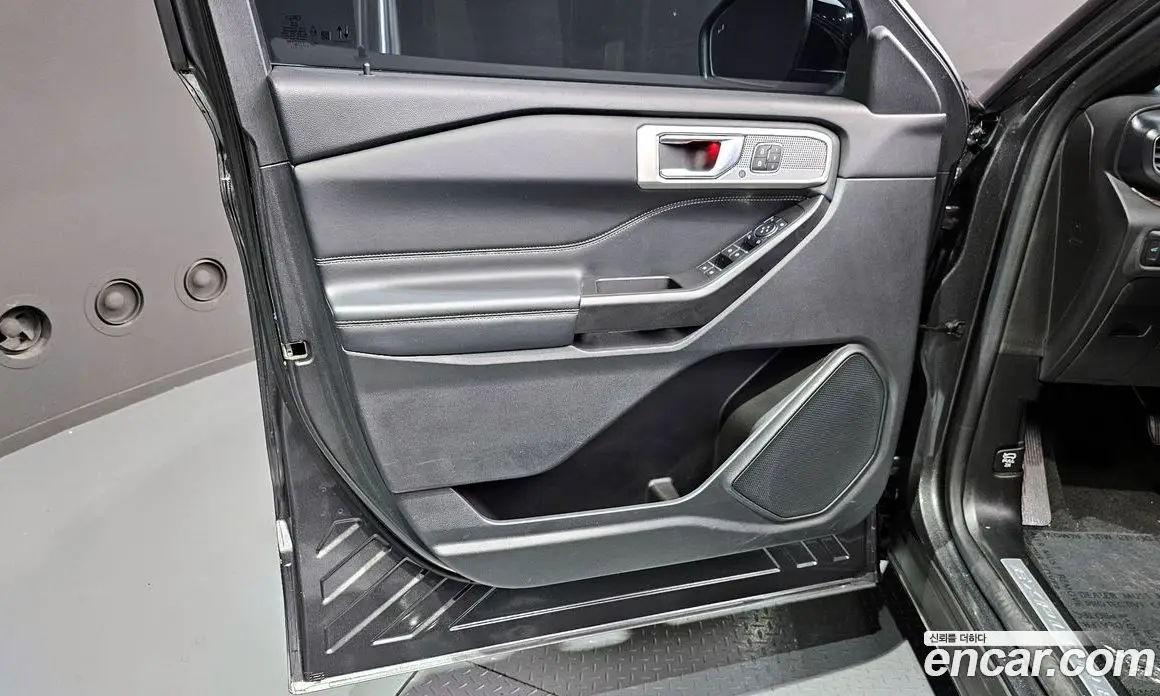 Ford Explorer 2020 2.3 автомат (гидро), фото 14