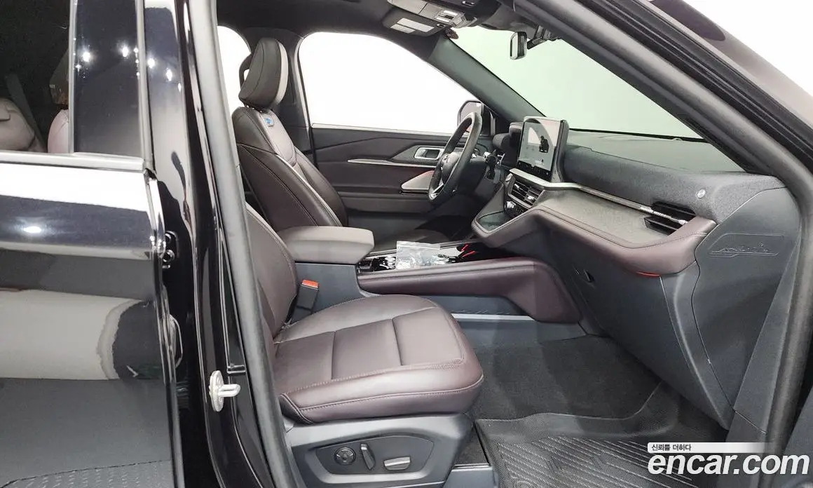 Ford Explorer 2025 2.3 автомат (гидро), фото 16 Ford Explorer 2025 2.3 автомат (гидро), фото 16