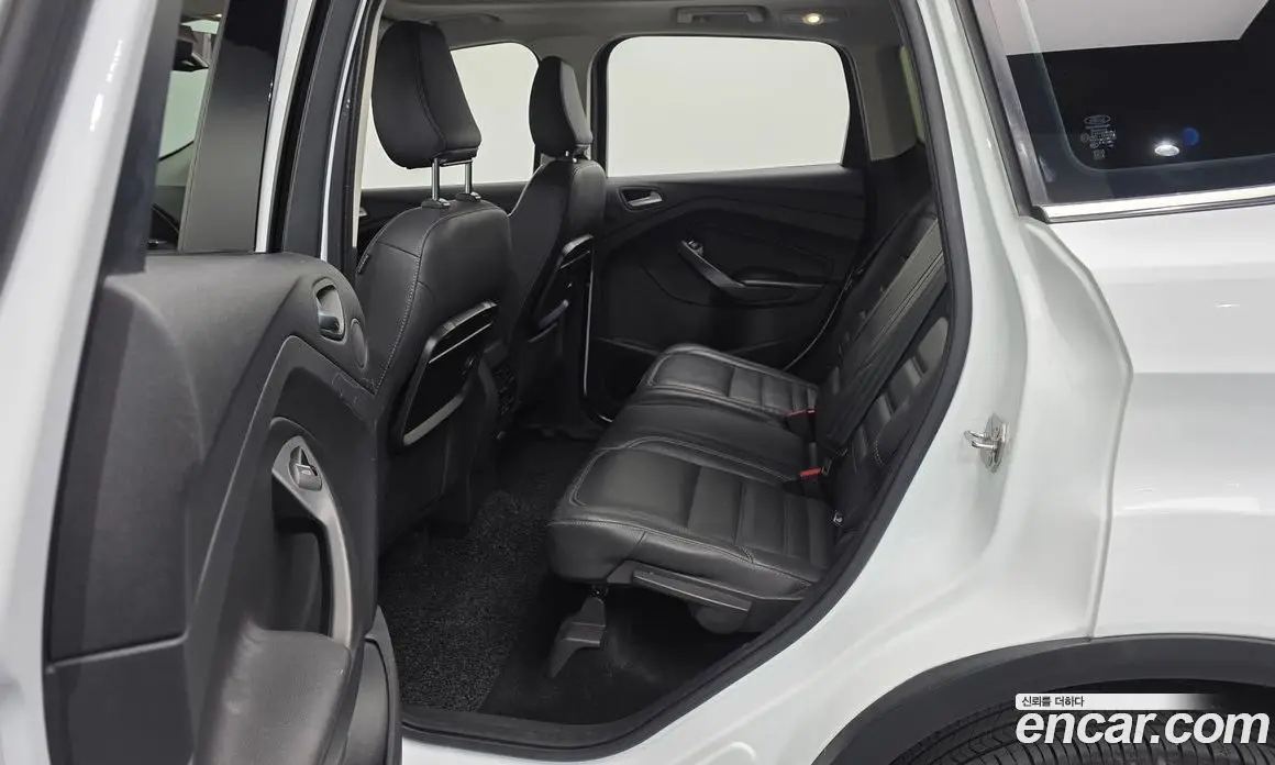 Ford Kuga 2017 2.0 автомат (гидро), фото 16 Ford Kuga 2017 2.0 автомат (гидро), фото 16