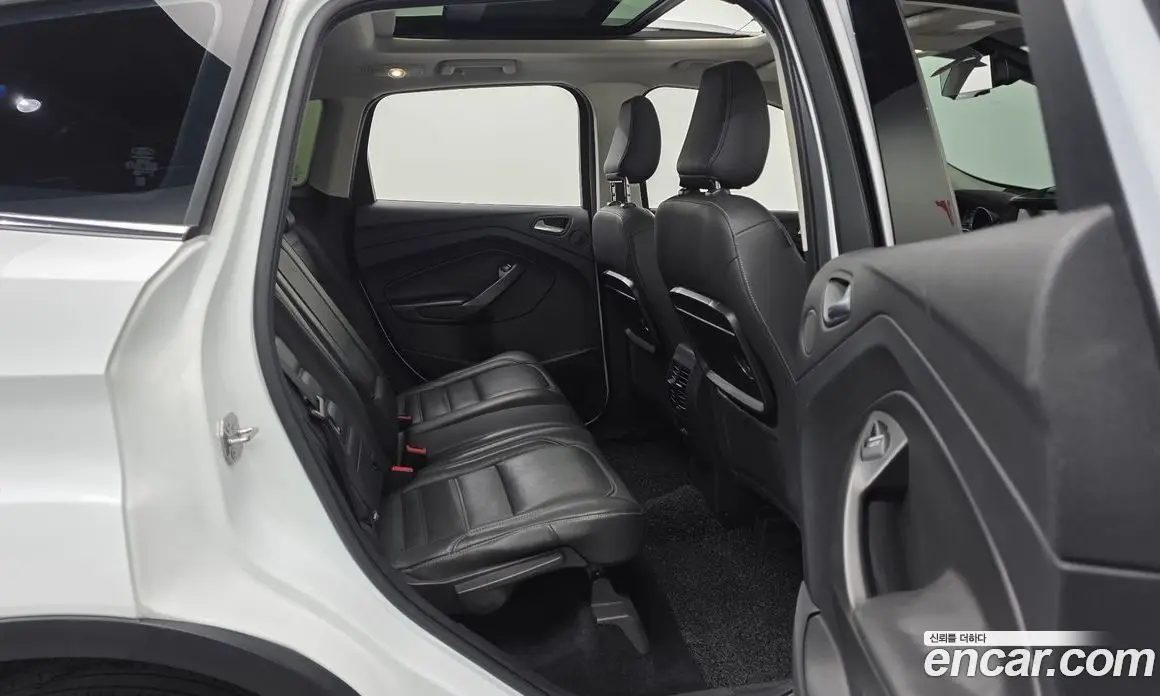 Ford Kuga 2017 2.0 автомат (гидро), фото 17 Ford Kuga 2017 2.0 автомат (гидро), фото 17