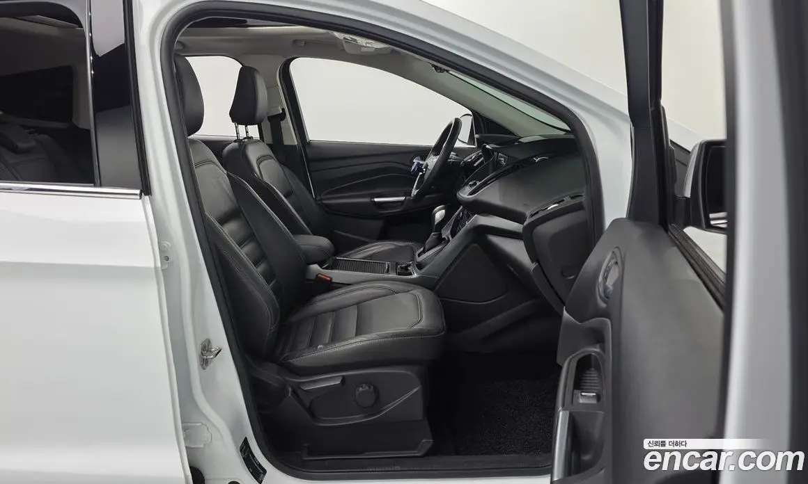 Ford Kuga 2017 2.0 автомат (гидро), фото 18 Ford Kuga 2017 2.0 автомат (гидро), фото 18