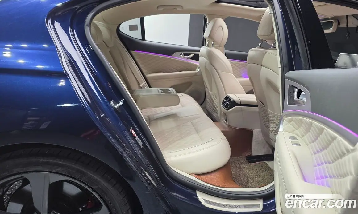 Genesis G70 2018 3.3 автомат (гидро), фото 17
