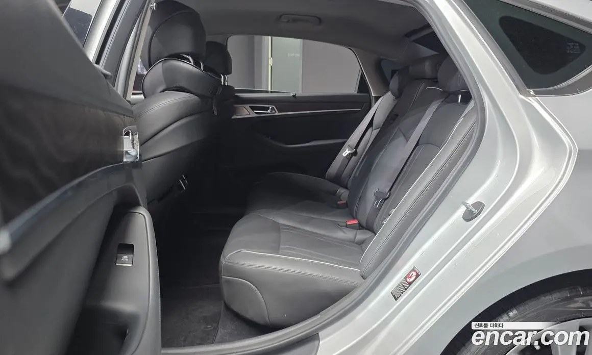 Genesis G80 2017 3.3 автомат (гидро), фото 18