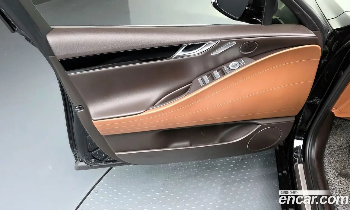 Genesis G80 2023 2.5 автомат (гидро), фото 14