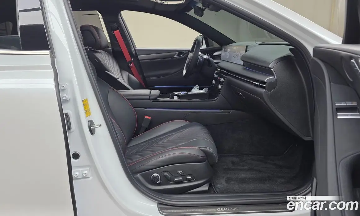 Genesis G80 2025 2.5 автомат (гидро), фото 15 Genesis G80 2025 2.5 автомат (гидро), фото 15