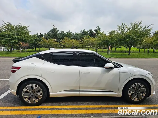 Genesis GV60 2022 автомат (гидро), миниатюра 7