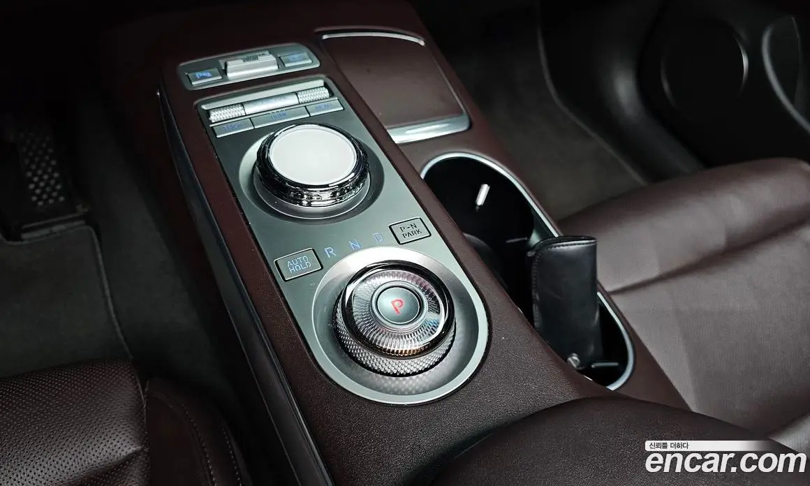 Genesis GV70 2021 2.5 автомат (гидро), фото 12