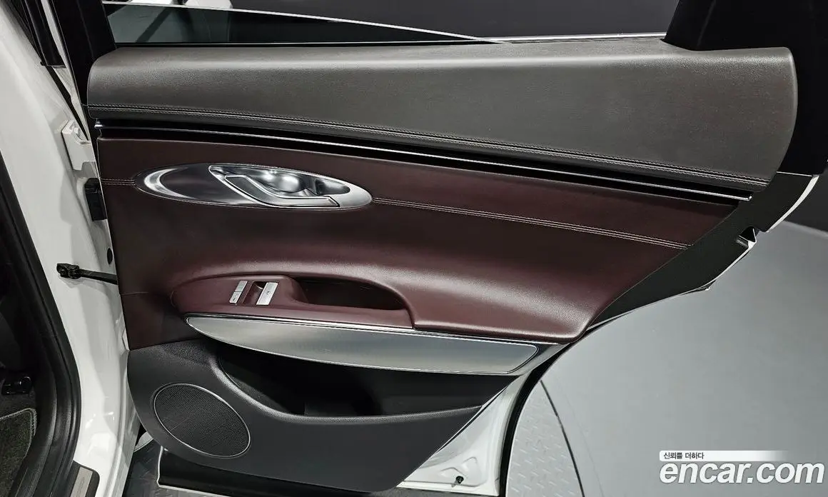 Genesis GV70 2021 2.5 автомат (гидро), фото 15