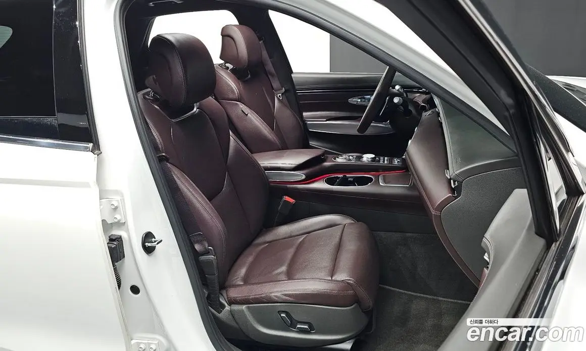 Genesis GV70 2021 2.5 автомат (гидро), фото 17