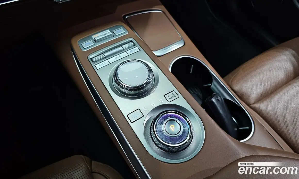 Genesis GV70 2021 2.5 автомат (гидро), фото 12