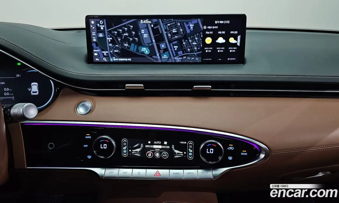 Genesis GV70 2021 2.5 автомат (гидро), фото 20