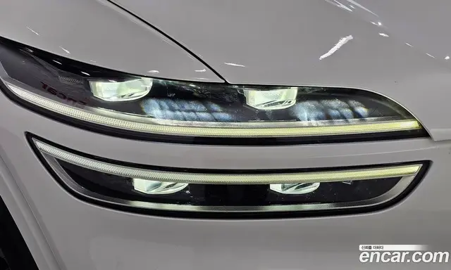 Genesis GV70 2021 2.5 автомат (гидро), миниатюра 8