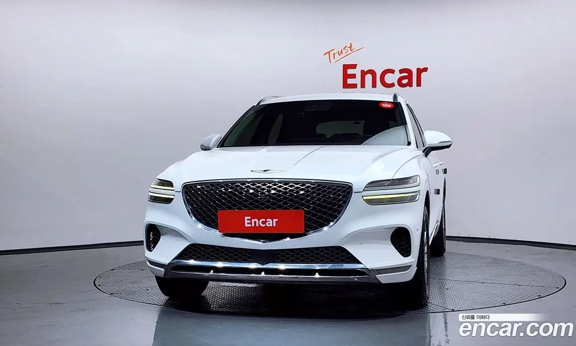 Genesis GV70 2021 2.2 автомат (гидро), фото 3 Genesis GV70 2021 2.2 автомат (гидро), фото 3