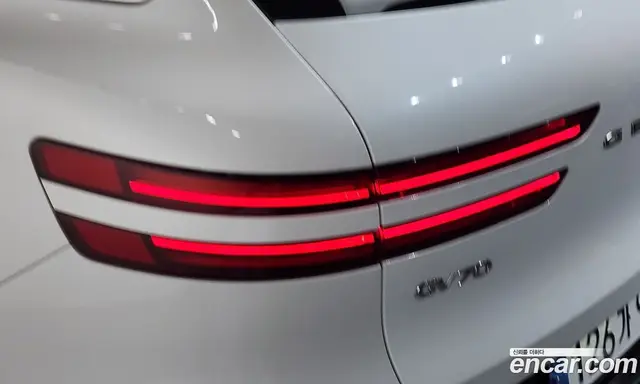 Genesis GV70 2021 2.2 автомат (гидро), миниатюра 9 Genesis GV70 2021 2.2 автомат (гидро), миниатюра 9