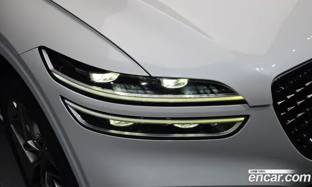 Genesis GV70 2023 2.5 автомат (гидро), миниатюра 8 Genesis GV70 2023 2.5 автомат (гидро), миниатюра 8
