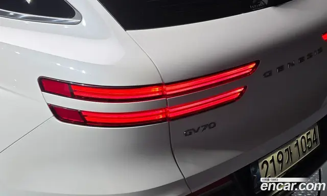 Genesis GV70 2024 2.5 автомат (гидро), миниатюра 9 Genesis GV70 2024 2.5 автомат (гидро), миниатюра 9