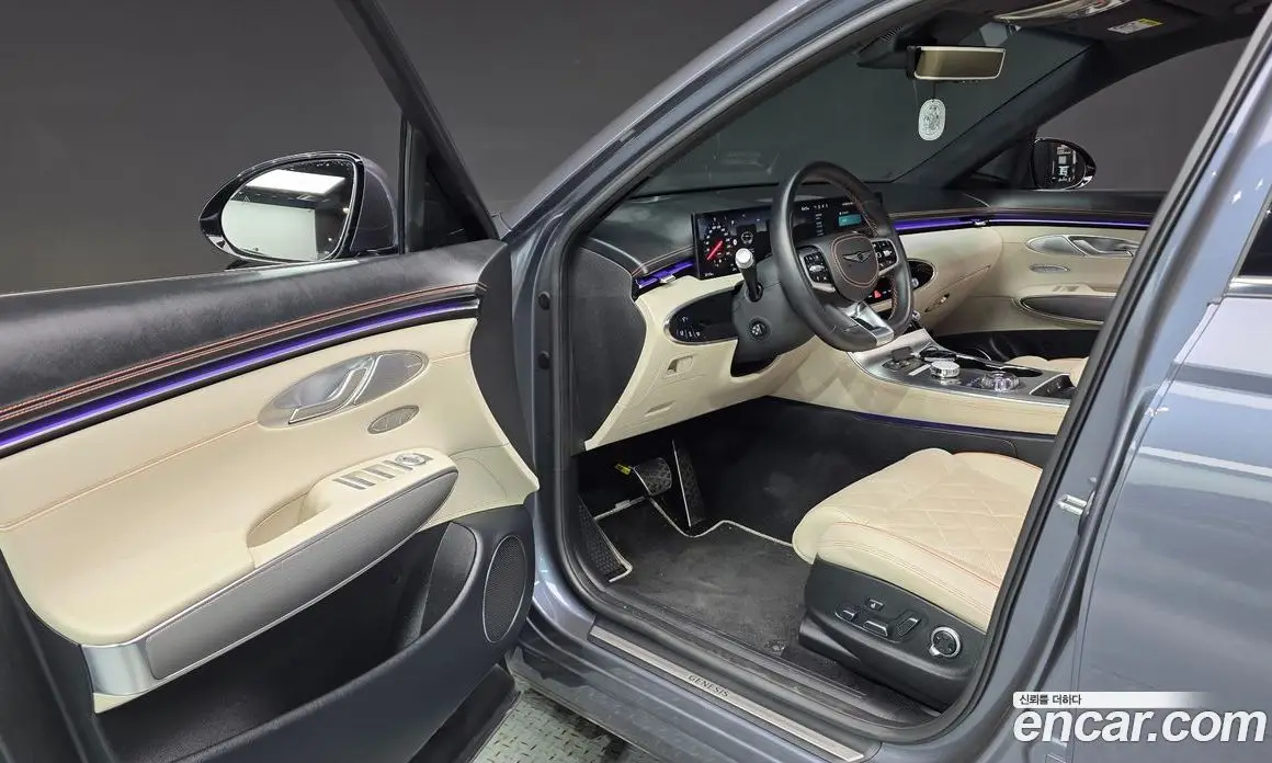 Genesis GV70 2024 3.5 автомат (гидро), фото 13