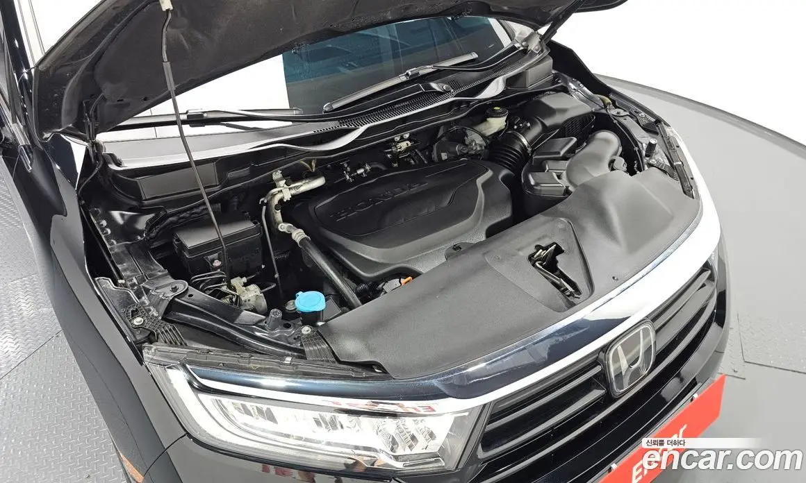 Honda Odyssey 2021 3.5 автомат (гидро), фото 6