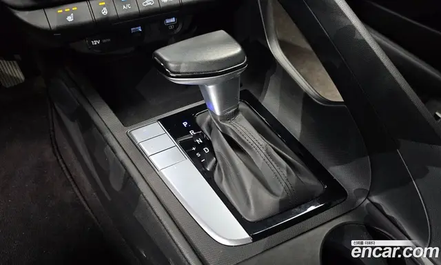 Hyundai Avante 2021 1.6 автомат (гидро), миниатюра 12