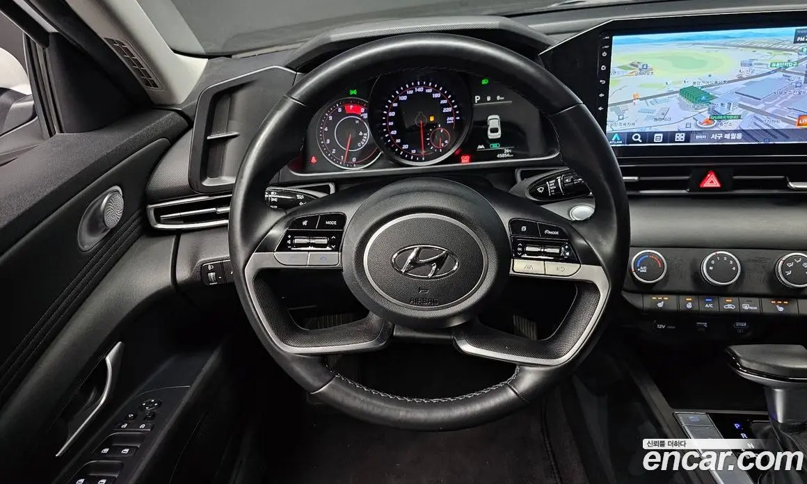 Hyundai Avante 2021 1.6 автомат (гидро), фото 19