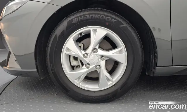 Hyundai Avante 2021 1.6 автомат (гидро), миниатюра 5