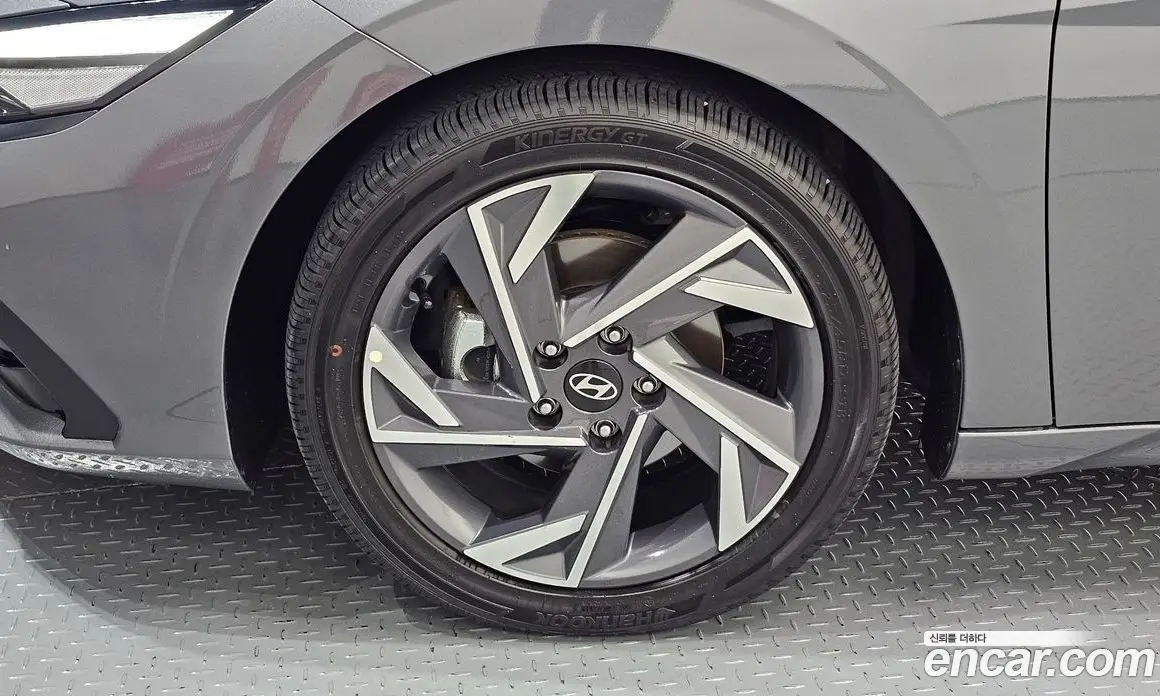 Hyundai Avante 2024 1.6 автомат (гидро), фото 5 Hyundai Avante 2024 1.6 автомат (гидро), фото 5