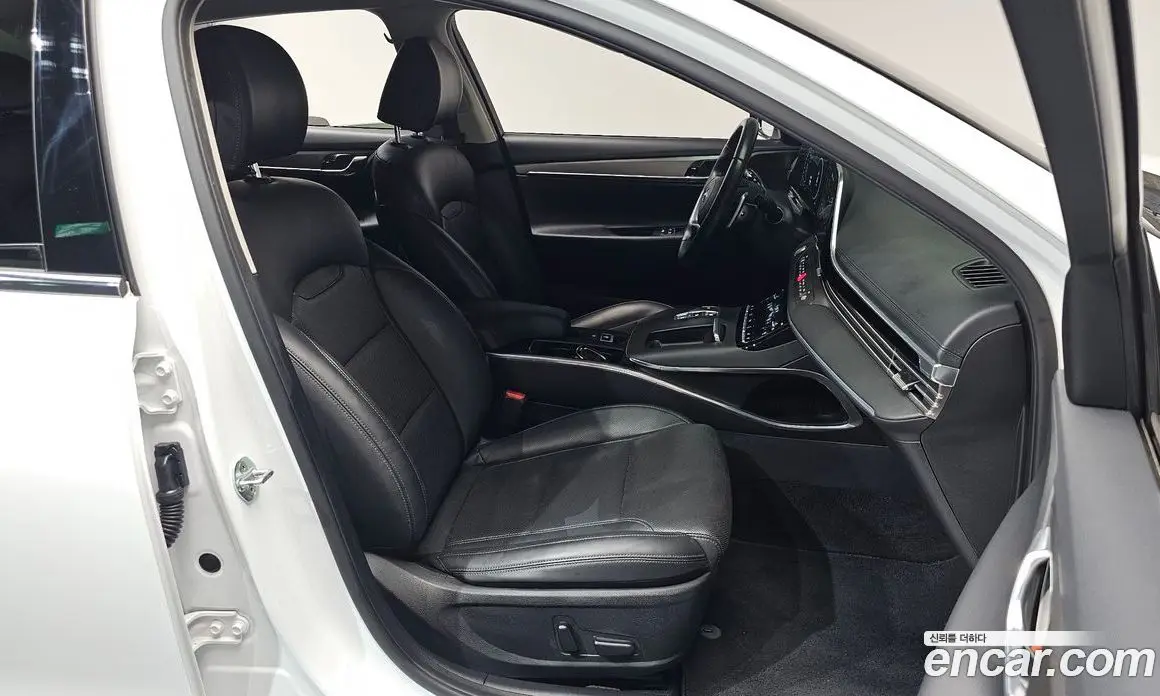Hyundai Grandeur 2021 2.5 автомат (гидро), фото 15