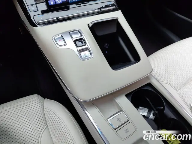 Hyundai Grandeur 2022 2.5 автомат (гидро), миниатюра 12