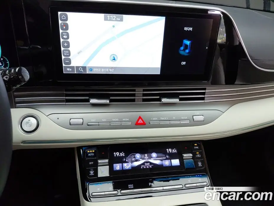 Hyundai Grandeur 2022 2.5 автомат (гидро), фото 19
