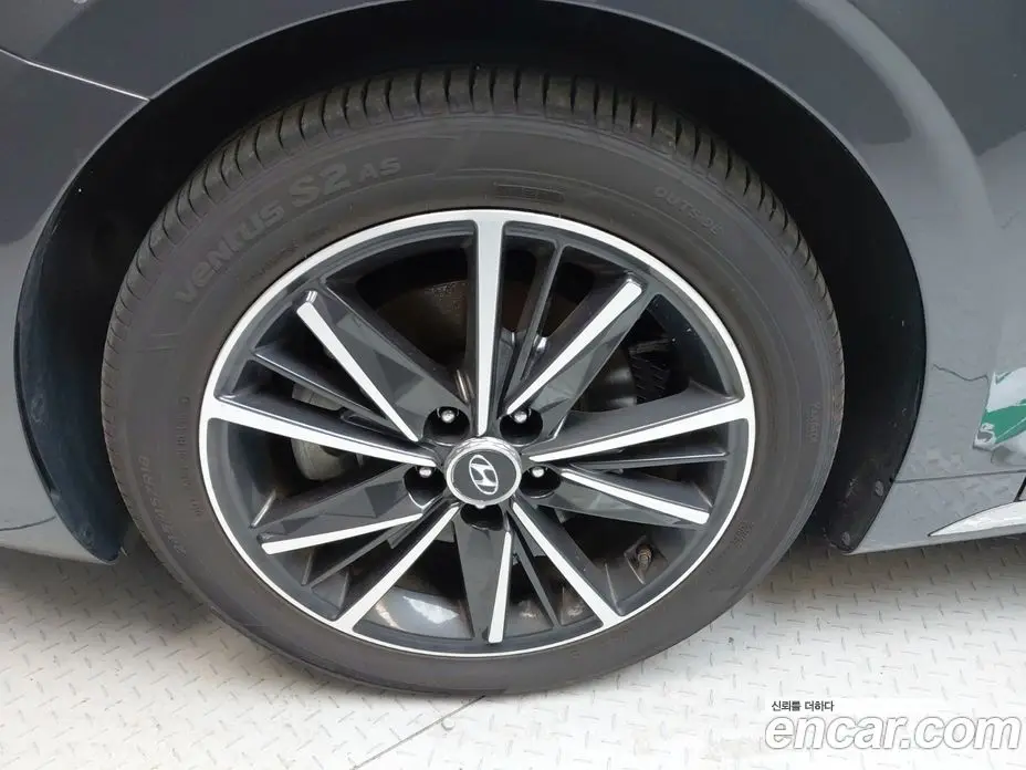Hyundai Grandeur 2022 2.5 автомат (гидро), фото 5