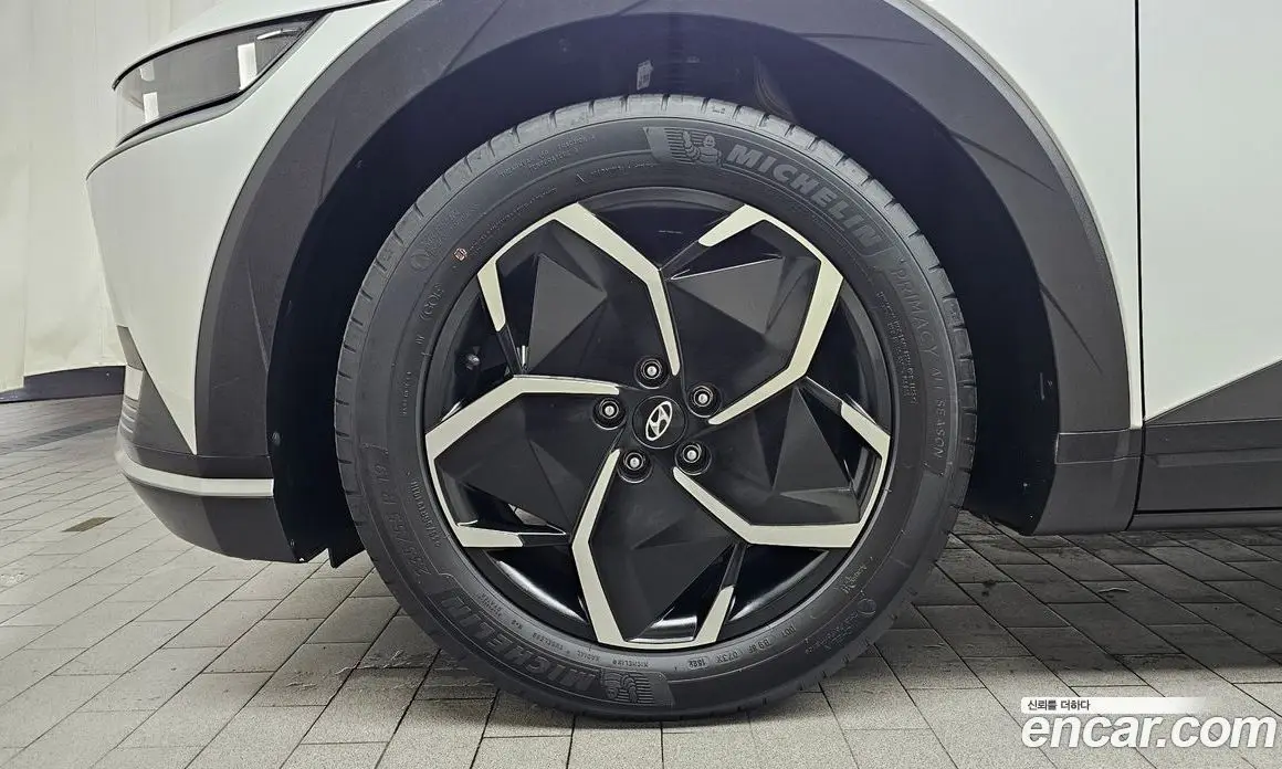 Hyundai Ioniq 5 2022 0.1 автомат (гидро), фото 4 Hyundai Ioniq 5 2022 0.1 автомат (гидро), фото 4