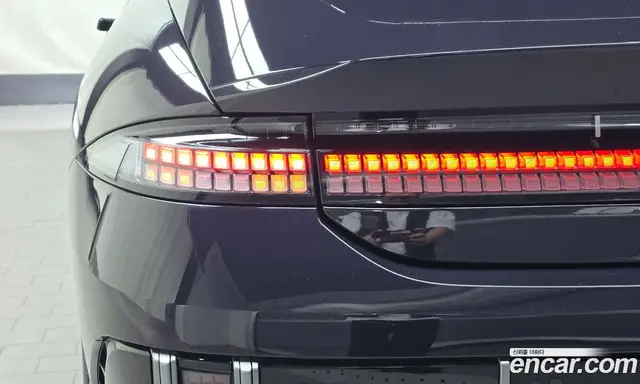 Hyundai Ioniq 6 2023 0.1 автомат (гидро), миниатюра 8