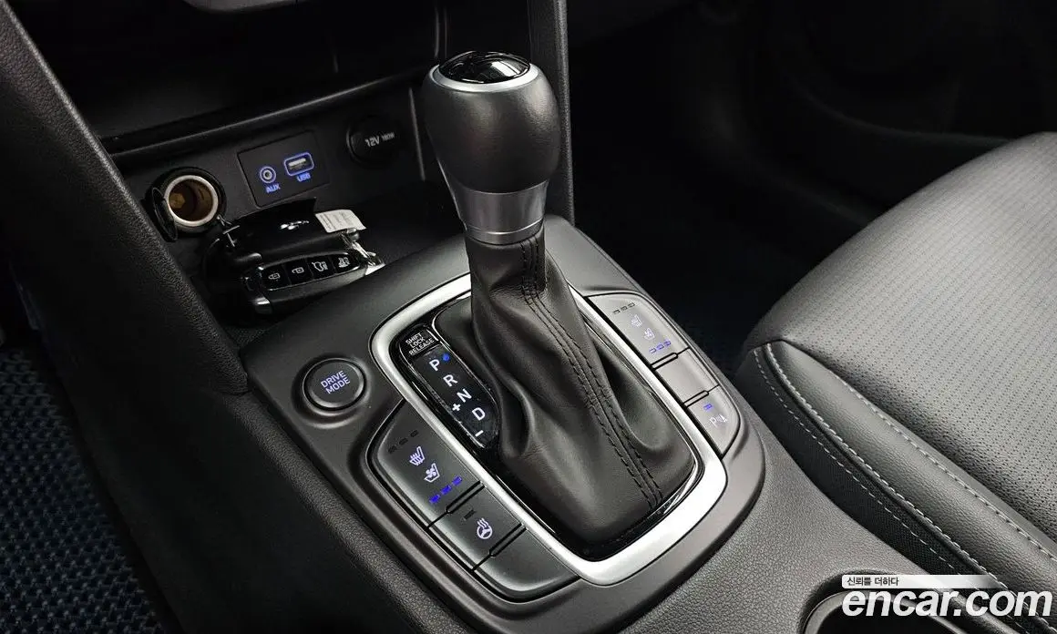 Hyundai Kona 2017 1.6 автомат (гидро), фото 12 Hyundai Kona 2017 1.6 автомат (гидро), фото 12