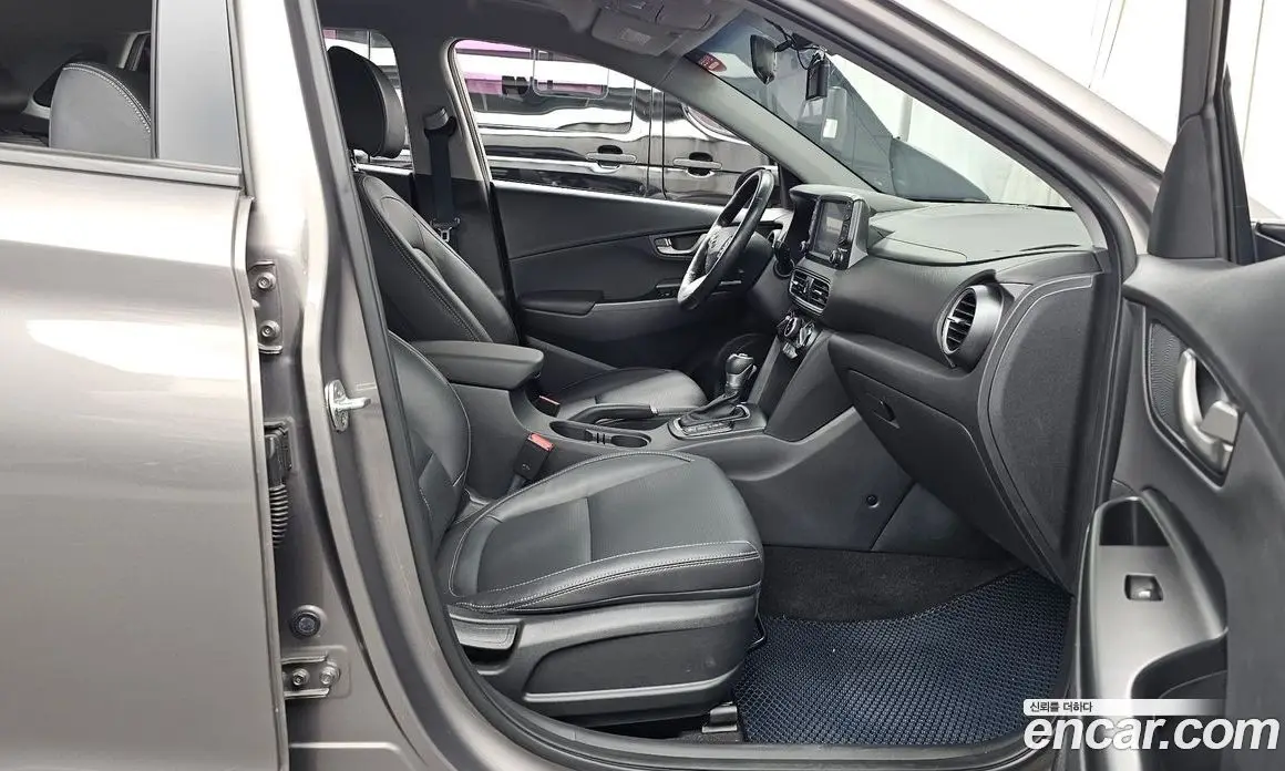 Hyundai Kona 2017 1.6 автомат (гидро), фото 17 Hyundai Kona 2017 1.6 автомат (гидро), фото 17