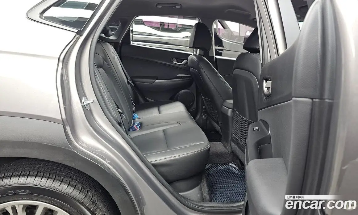 Hyundai Kona 2017 1.6 автомат (гидро), фото 18 Hyundai Kona 2017 1.6 автомат (гидро), фото 18