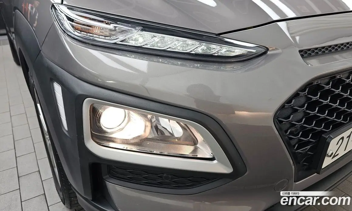 Hyundai Kona 2017 1.6 автомат (гидро), фото 8 Hyundai Kona 2017 1.6 автомат (гидро), фото 8