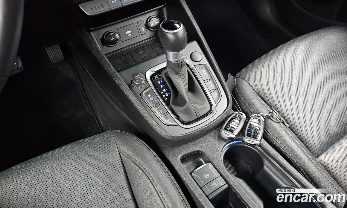 Hyundai Kona 2022 2.0 автомат (гидро), фото 12 Hyundai Kona 2022 2.0 автомат (гидро), фото 12