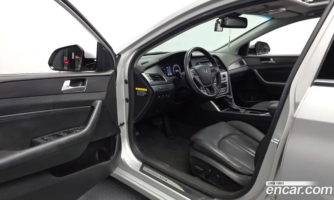Hyundai Sonata 2014 2.4 автомат (гидро), фото 13 Hyundai Sonata 2014 2.4 автомат (гидро), фото 13