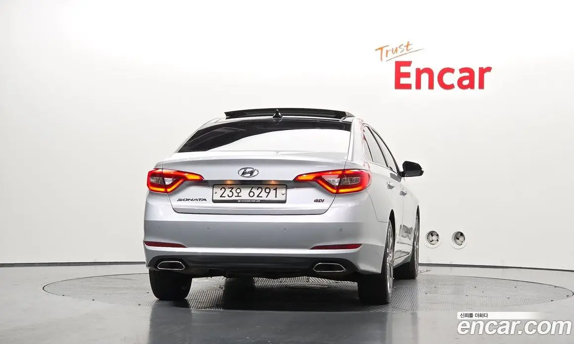Hyundai Sonata 2014 2.4 автомат (гидро), фото 4 Hyundai Sonata 2014 2.4 автомат (гидро), фото 4