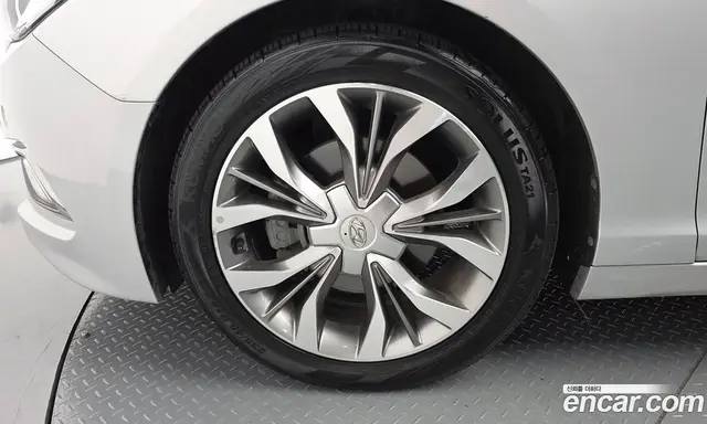 Hyundai Sonata 2014 2.4 автомат (гидро), миниатюра 5 Hyundai Sonata 2014 2.4 автомат (гидро), миниатюра 5