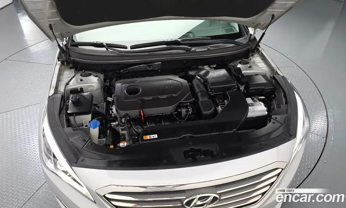 Hyundai Sonata 2014 2.4 автомат (гидро), фото 6 Hyundai Sonata 2014 2.4 автомат (гидро), фото 6